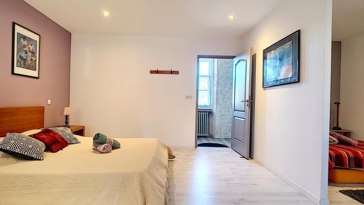 Jardin D'Arcy - Chambres D'Hotes Avec Piscine Et Spa Bois Exterior photo