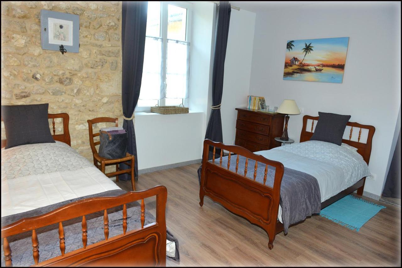 Jardin D'Arcy - Chambres D'Hotes Avec Piscine Et Spa Bois Exterior photo