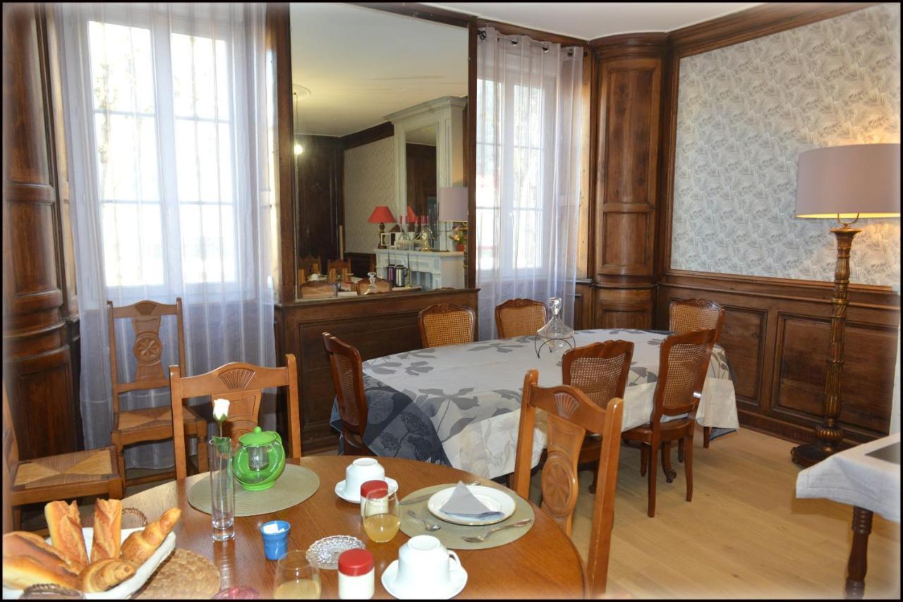 Jardin D'Arcy - Chambres D'Hotes Avec Piscine Et Spa Bois Exterior photo