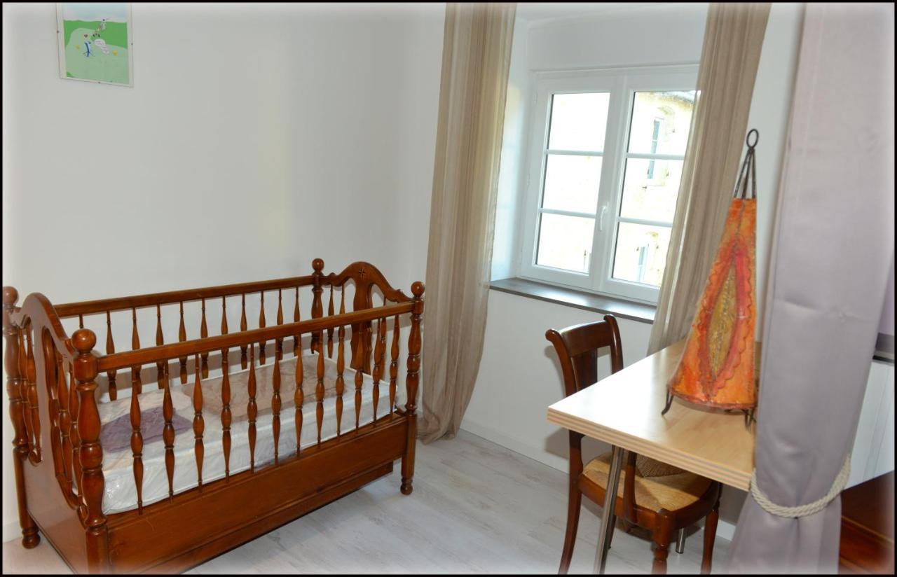 Jardin D'Arcy - Chambres D'Hotes Avec Piscine Et Spa Bois Exterior photo